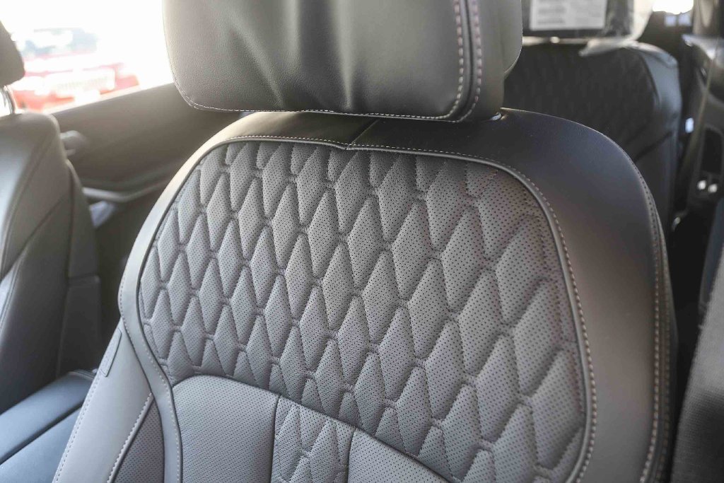 2026 BMW X7 ALPINA XB7 - Photo 23