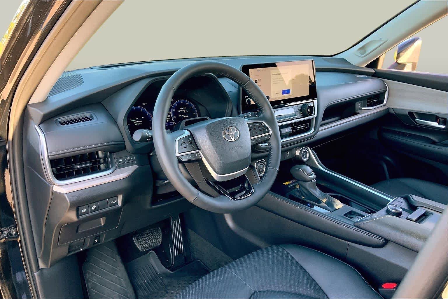 Used 2026 Midnight Black Metallic Toyota Platinum image 17