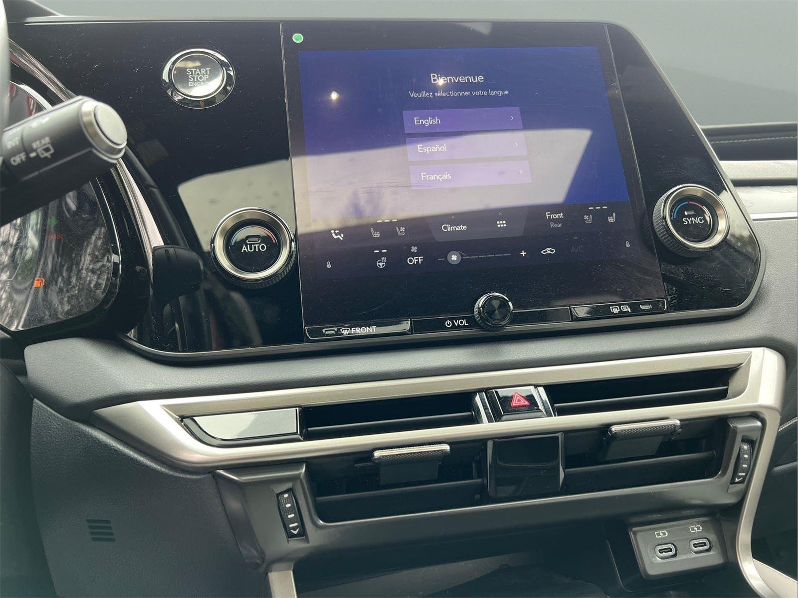 2023 Lexus RX 350 - Photo 30