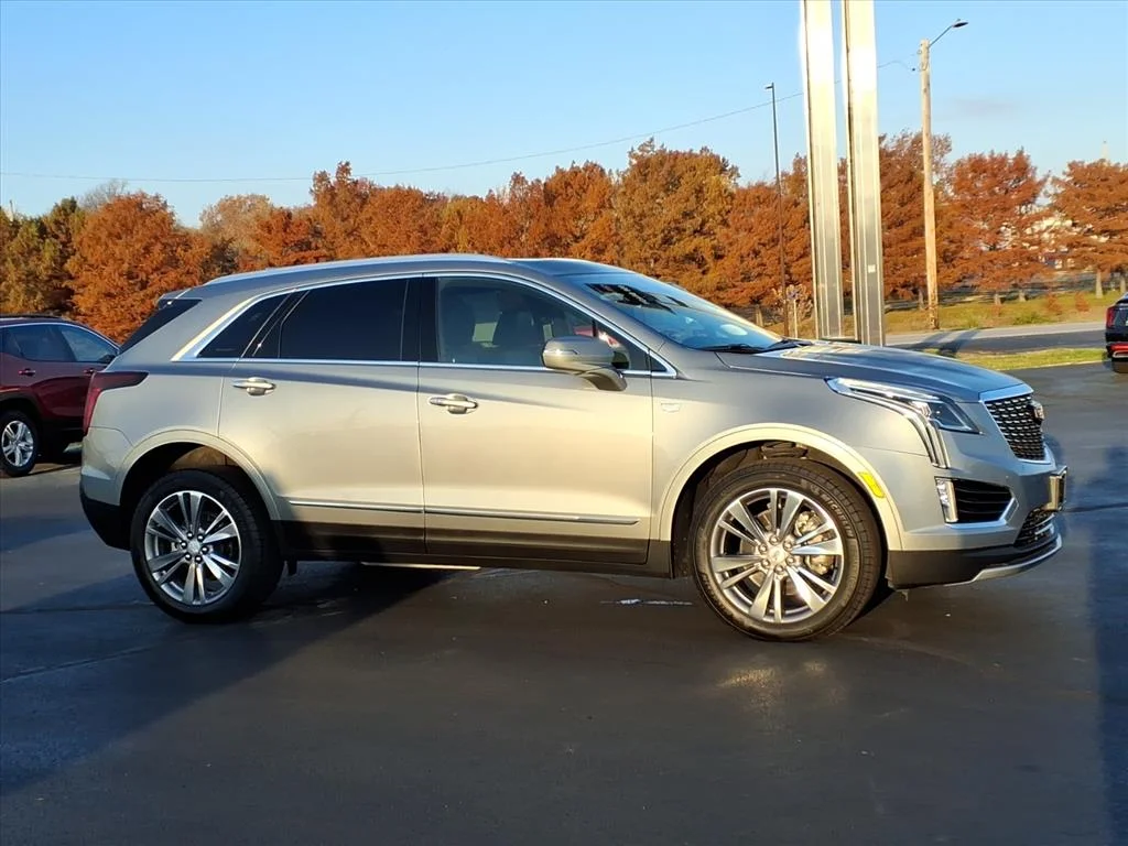 Used 2025 Silver Cadillac Premium Luxury image 2