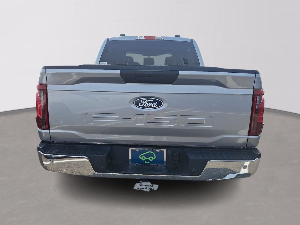 Used 2025 Silver Ford XLT image 5