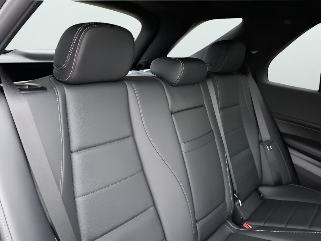 2025 Mercedes-Benz GLE GLE450 - Photo 14