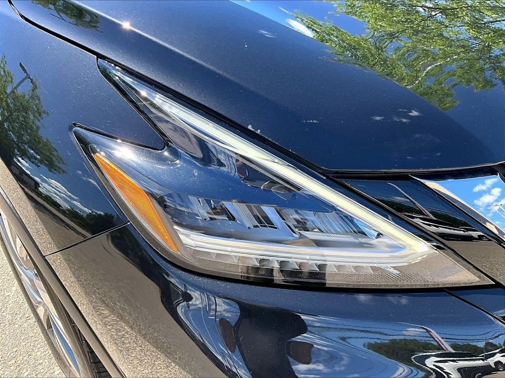 Certified Used 2021 Black Nissan SL image 30