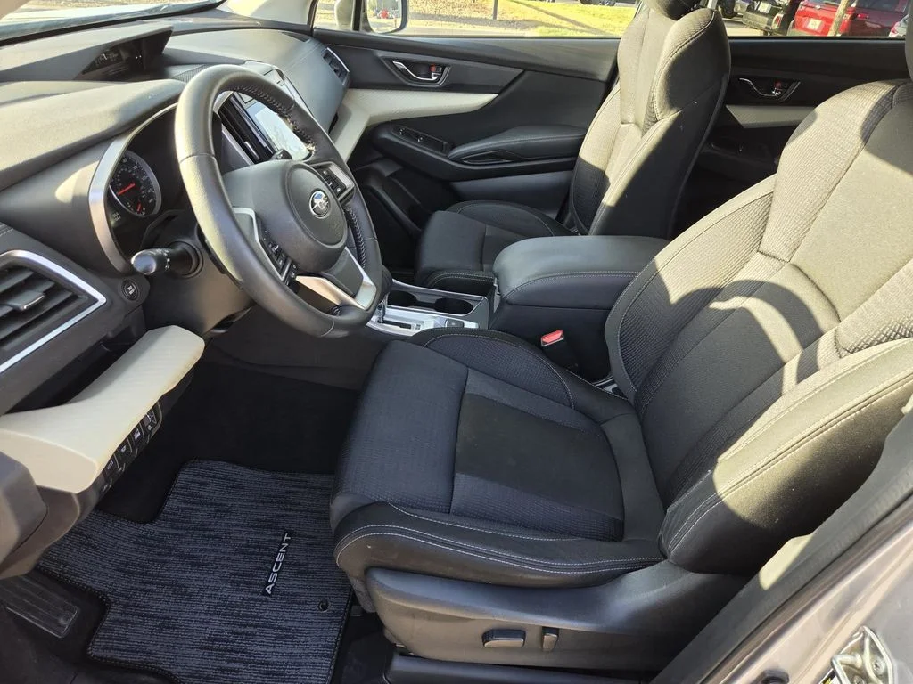 Used 2020 Silver Subaru Premium image 20