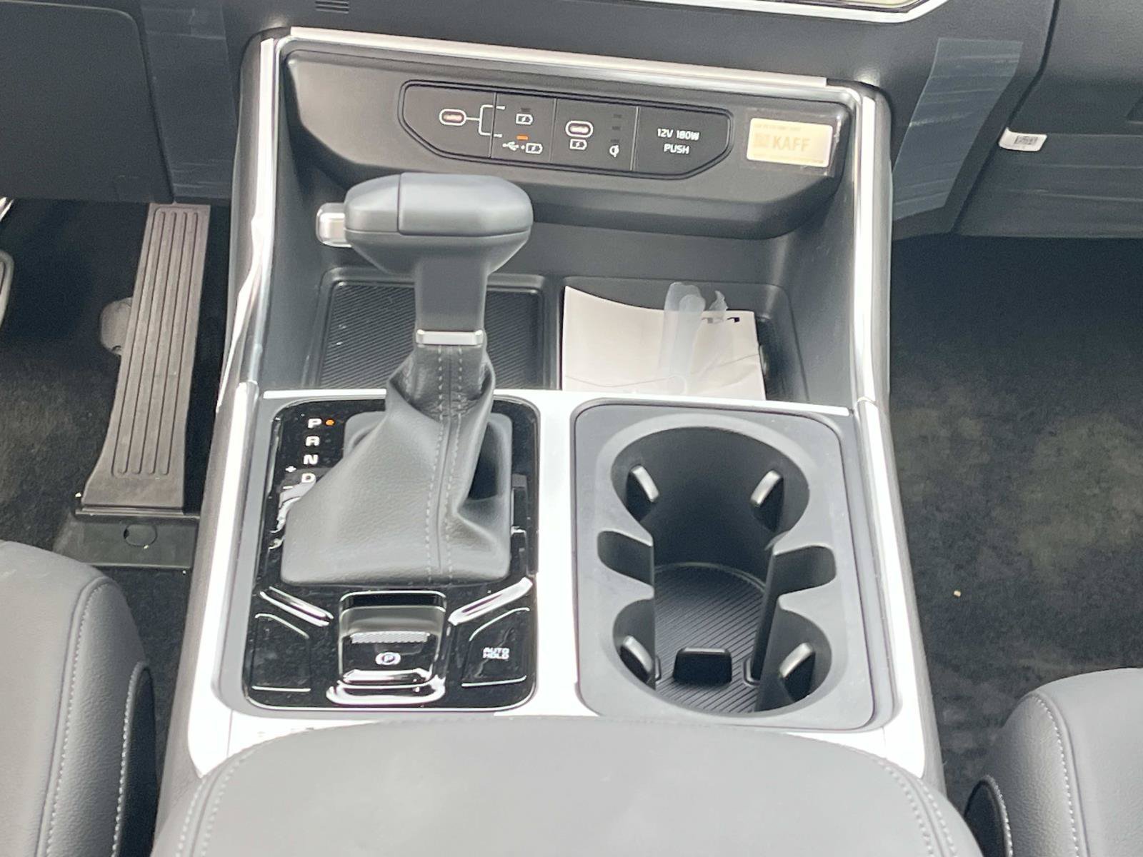 New 2027 Ceramic Silver Kia SX Prestige image 13