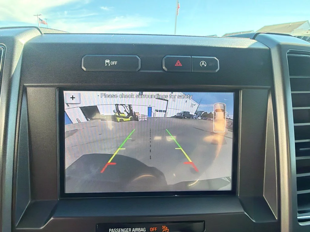 Used 2018 Lightning Blue Ford XLT image 35