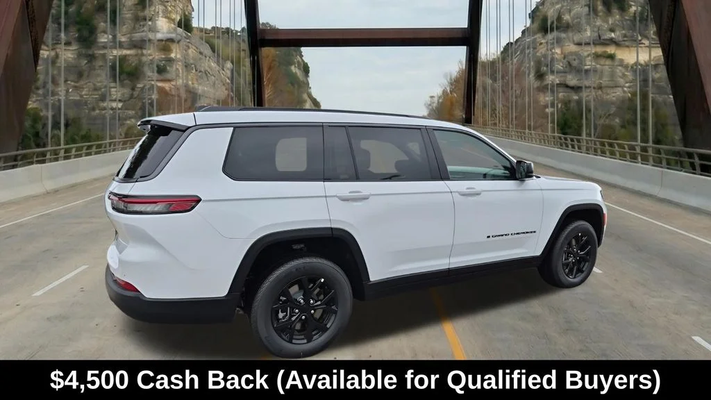 New 2026 White Jeep Altitude image 10