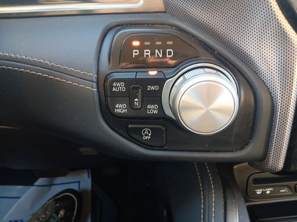 Used 2019 Diamond Black Crystal Pearlcoat Ram Limited image 22