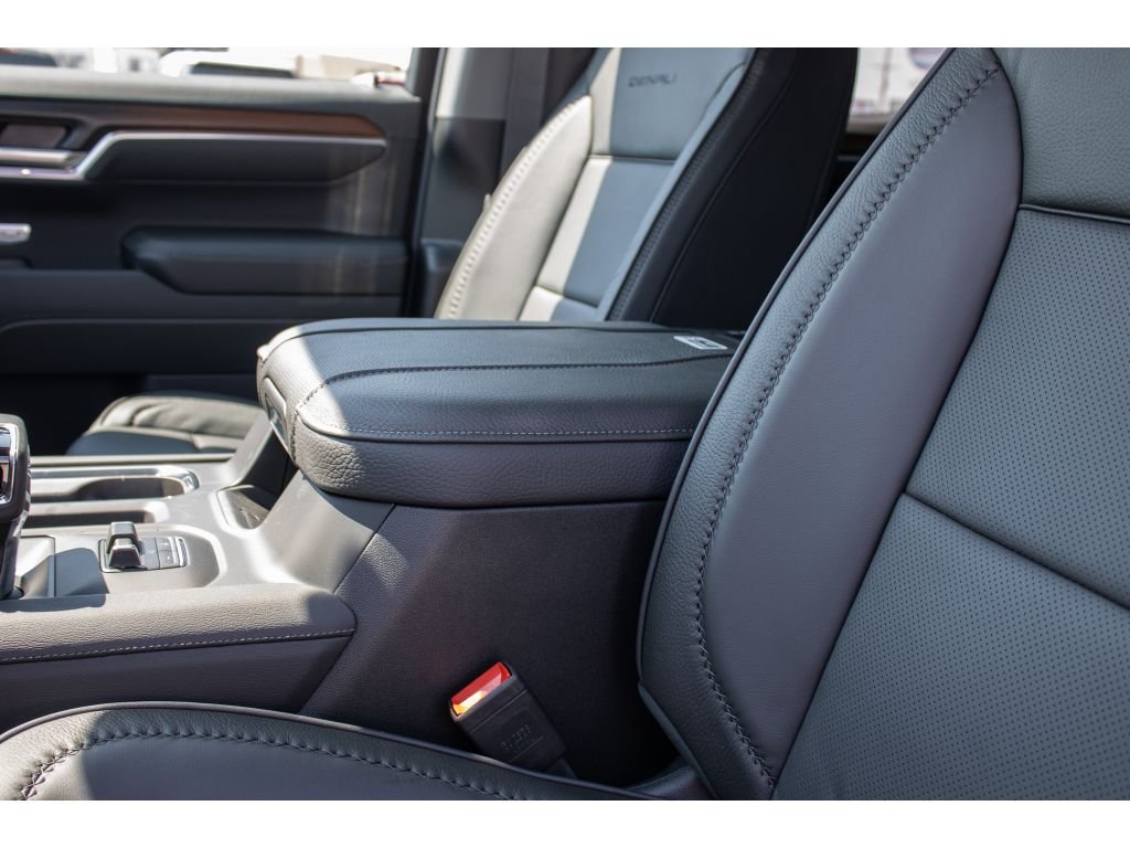 2026 GMC Sierra 1500 Denali - Photo 18