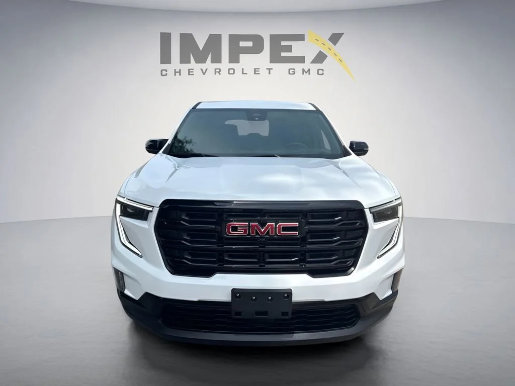 Used 2024 Summit White GMC Elevation image 8