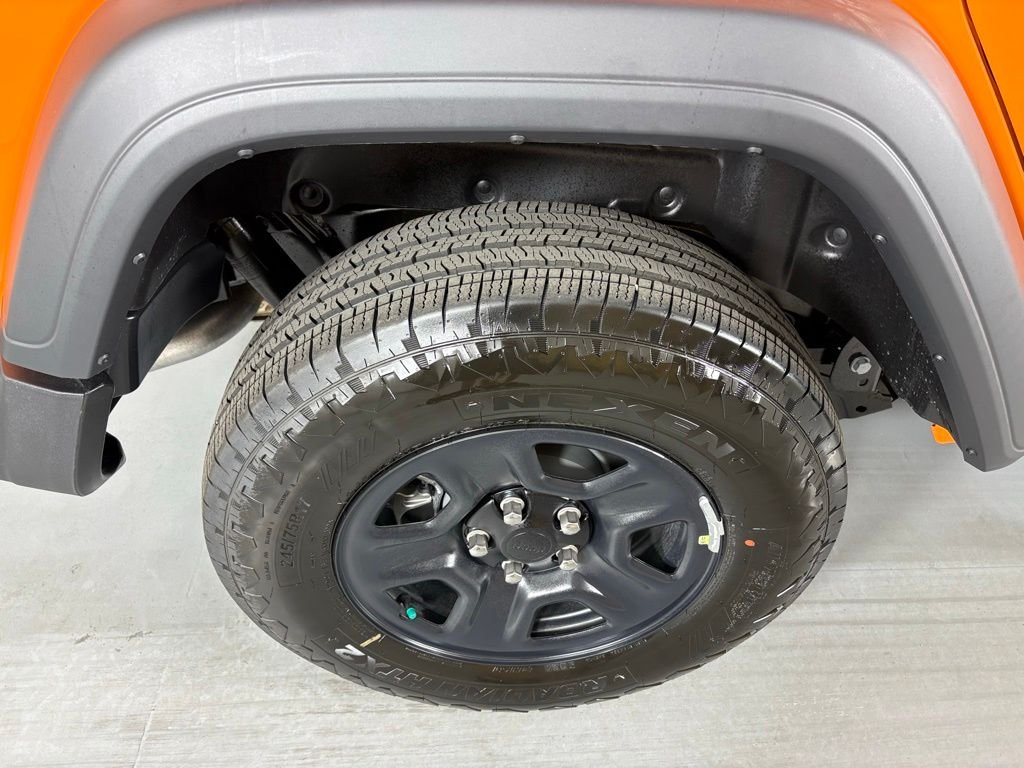 New 2026 Joose Exterior Paint Jeep Sport image 11