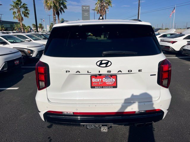 Used 2025 White Hyundai Calligraphy Night Edition image 5