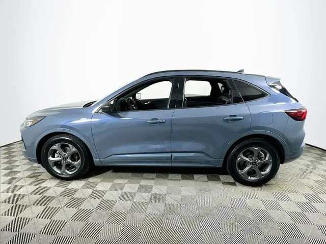Certified Used 2023 Blue Ford ST-Line image 6