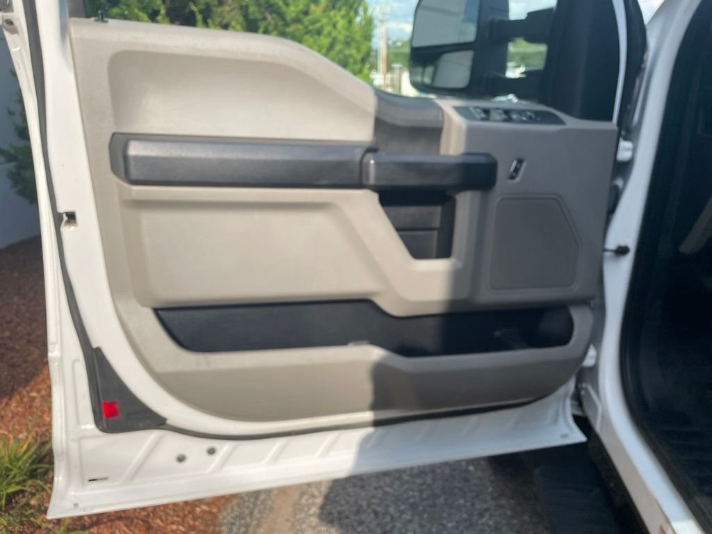 Certified Used 2021 Oxford White Ford XL image 19