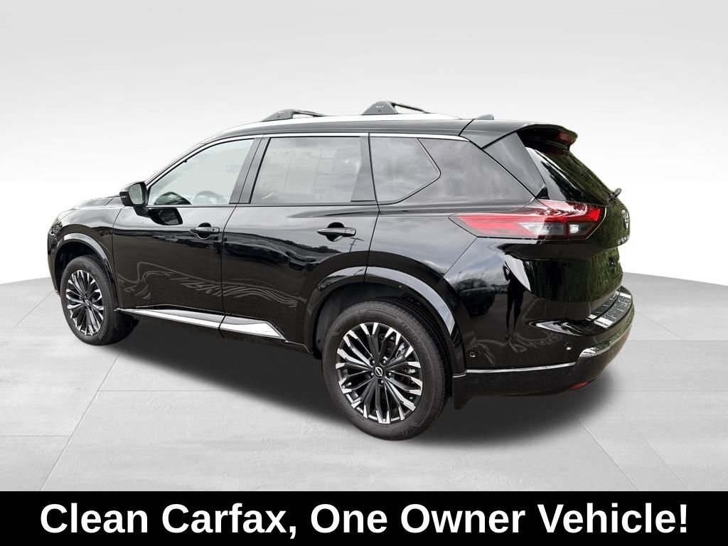 2025 Nissan Rogue Platinum photo 3