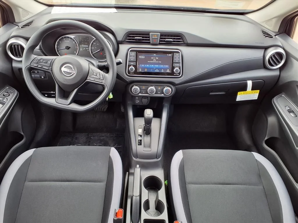 Used 2025 Gray Nissan 1.6 S image 4