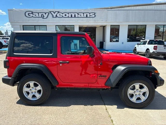 Used 2023 Firecracker Red Clearcoat Jeep Sport S image 9
