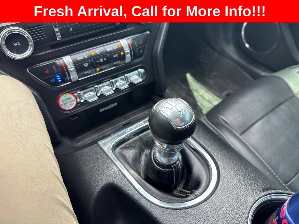 Used 2017 Black Ford GT Premium image 14