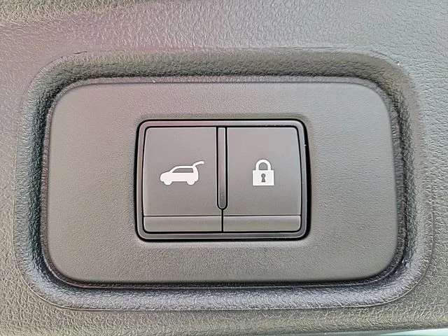 New 2026 White Nissan SV image 22