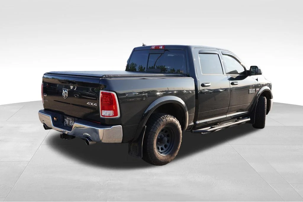 Used 2016 Brilliant Black Crystal Pearlcoat Ram Laramie image 3