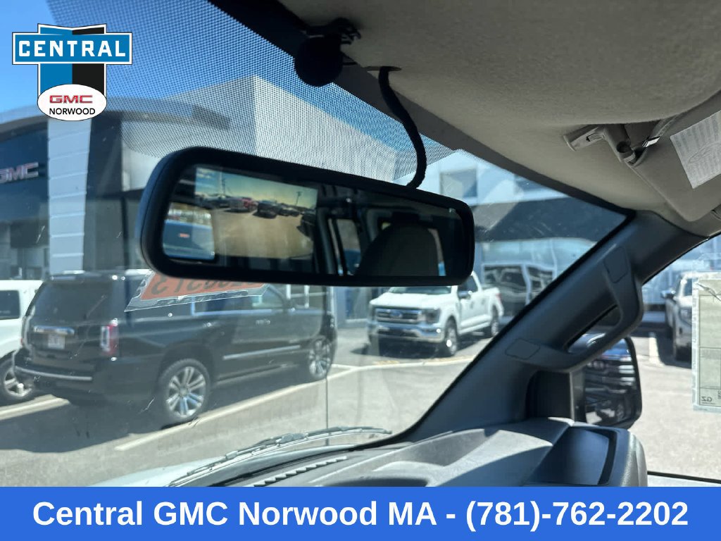 2026 GMC Savana Cargo Work Van - Photo 23