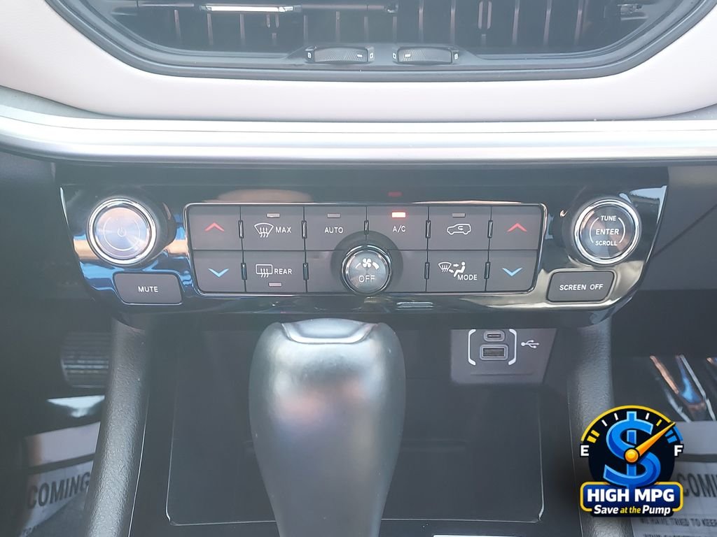 Used 2025 White Jeep Limited image 20