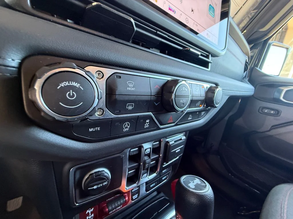 Used 2026 Gray Jeep Rubicon image 23
