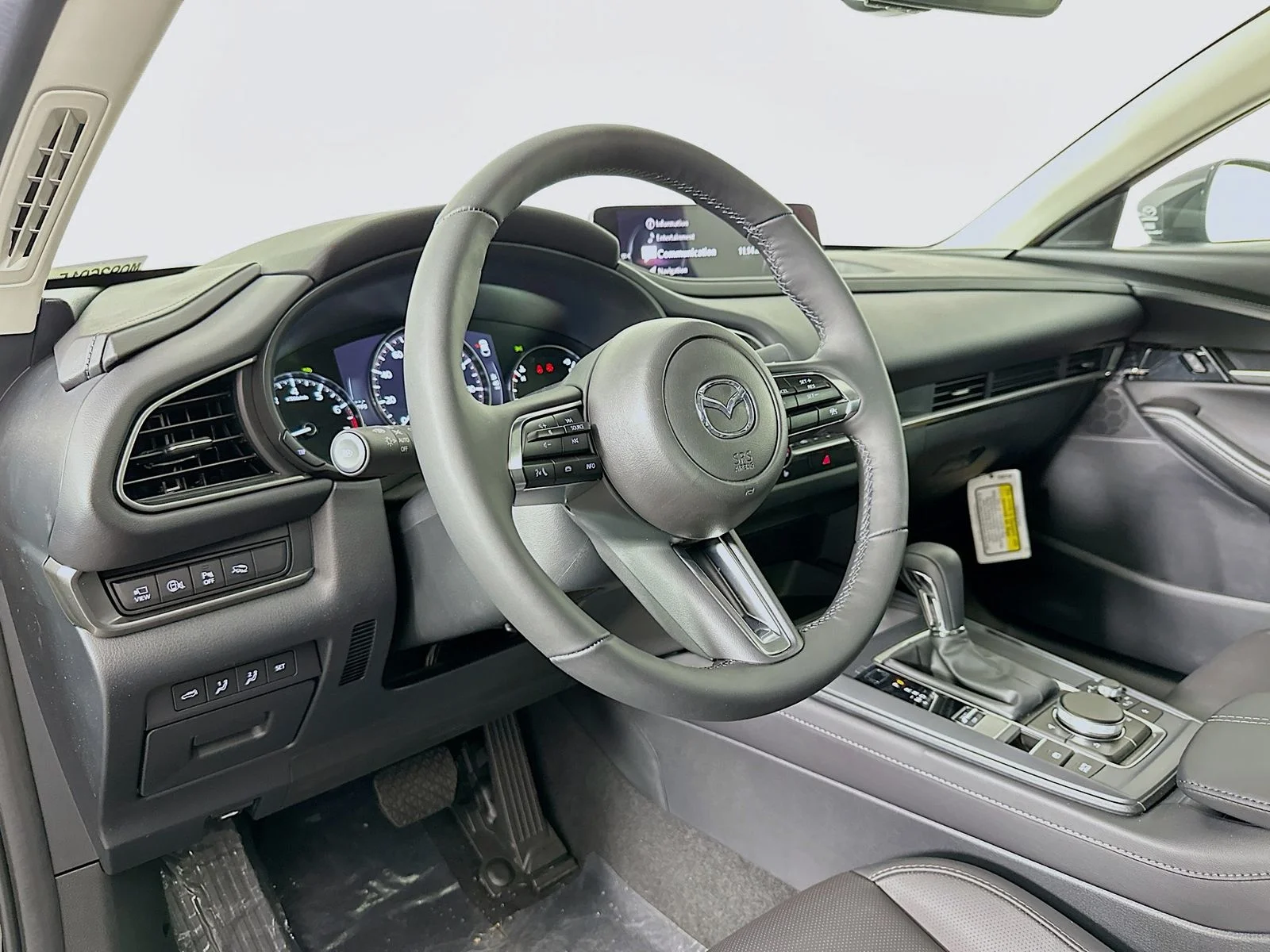 2026 Mazda CX-30 Premium - Photo 9