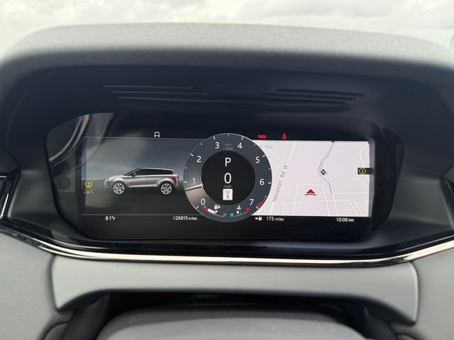 Certified Used 2024 Fuji White Land Rover Dynamic image 14