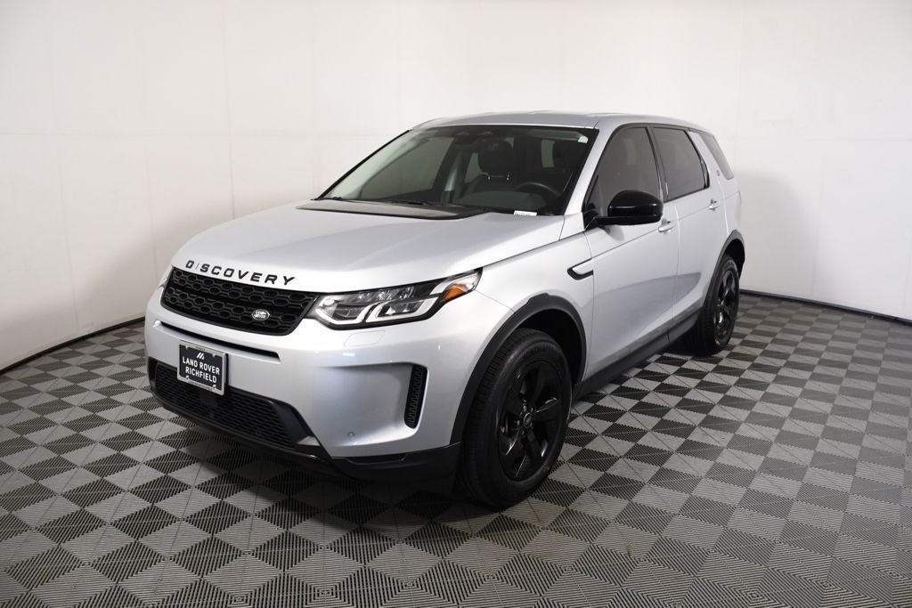 Used 2023 Hakuba Silver Metallic Land Rover S image 1