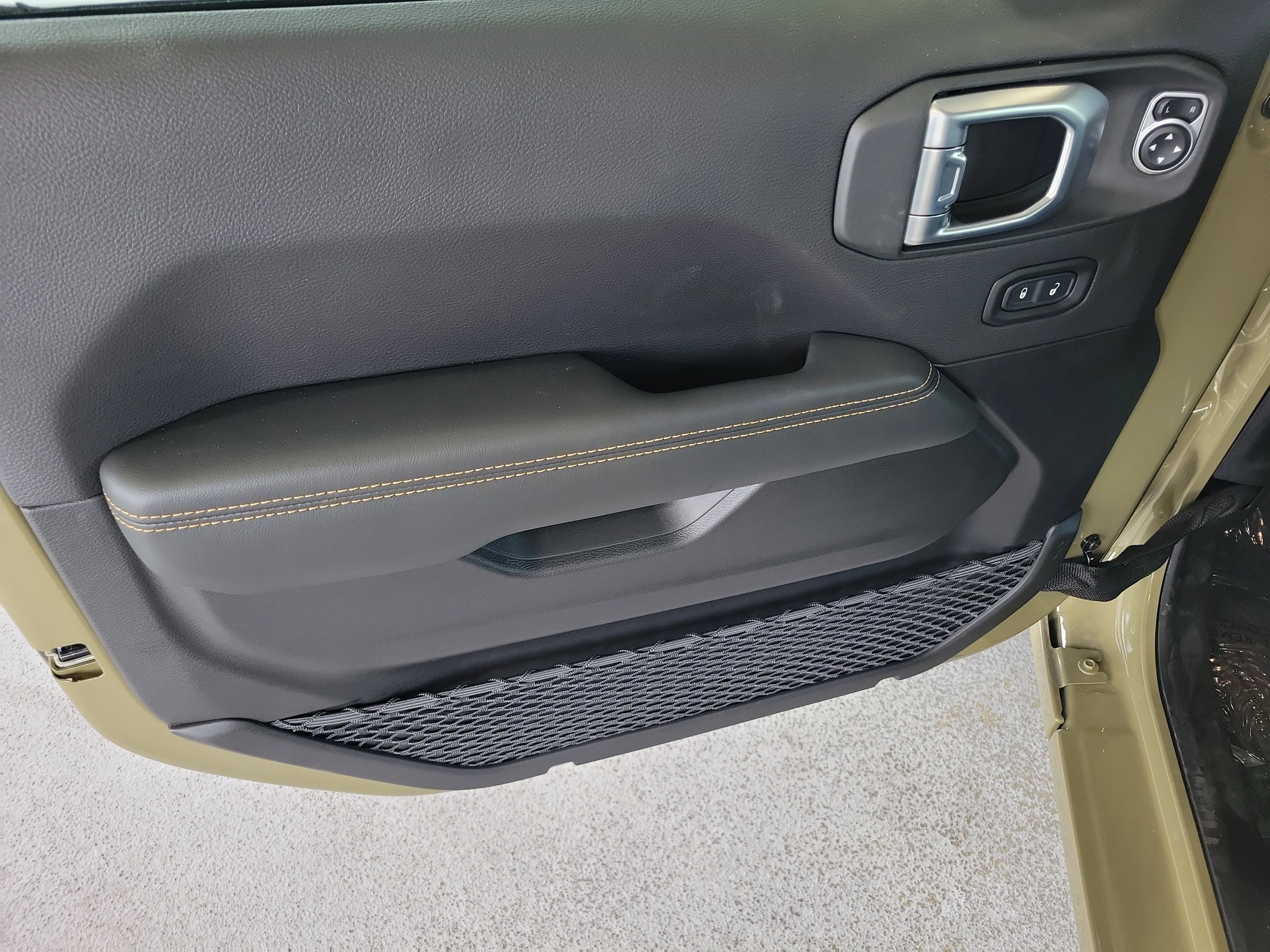 New 2026 41 Exterior Paint Jeep Sahara image 13