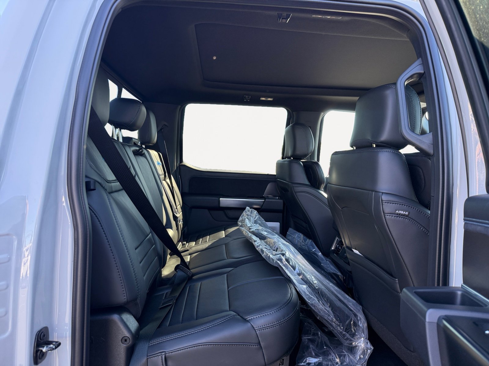 New 2026 Avalanche Ford Platinum image 18