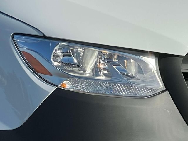 2026 Mercedes-Benz Sprinter Crew Van Base - Photo 10