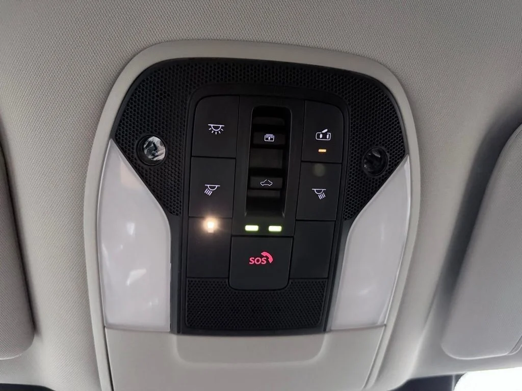 Certified Used 2026 Blue INFINITI LUXE image 28