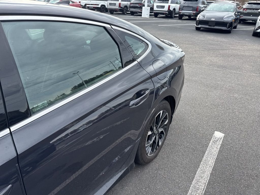 Used 2025 Blue Hyundai SEL image 3