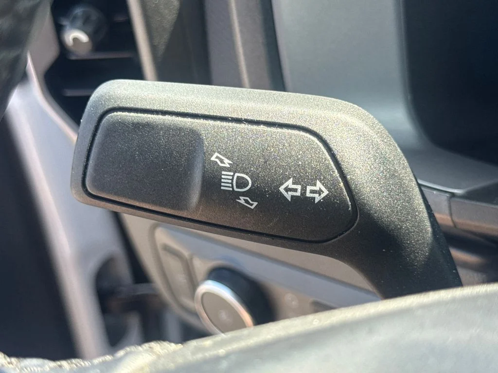 Used 2025 Oxford White Ford Outer Banks image 34