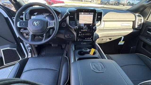 2026 RAM 2500 Laramie - Photo 20