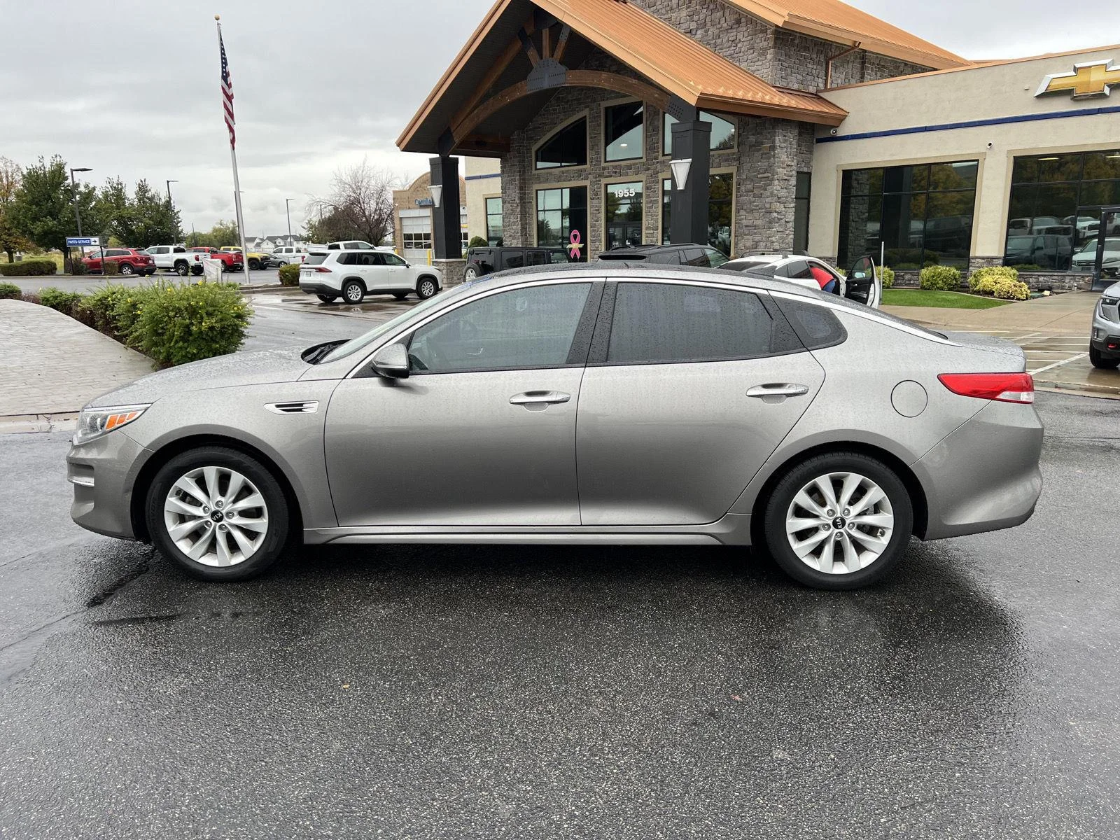 2017 Kia Optima EX - Photo 13