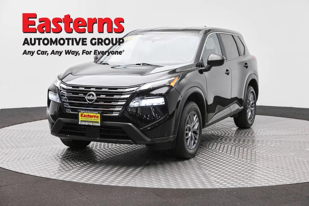 Used 2024 Black Nissan S image 1