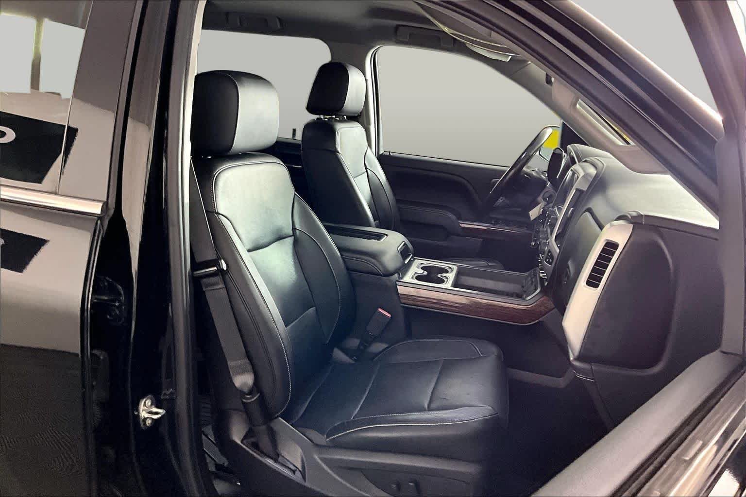 Used 2018 Onyx Black GMC SLT image 8