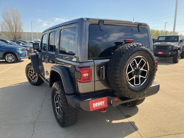 Certified Used 2025 Granite Crystal Metallic Clearcoat Jeep Rubicon image 7
