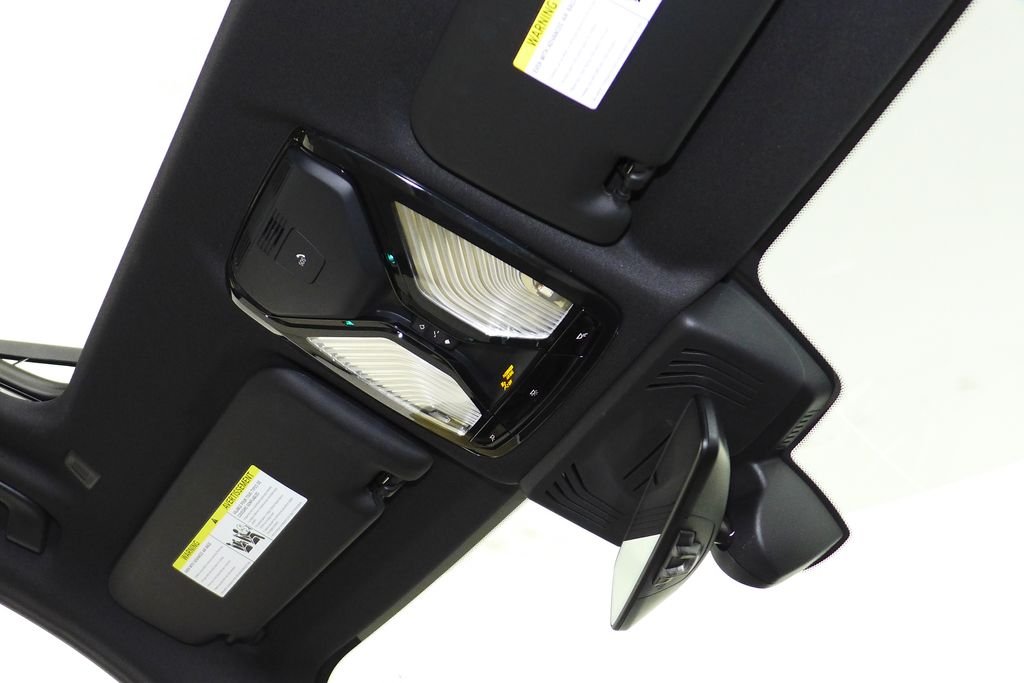 Used 2023 Jet Black BMW sDrive30i image 17