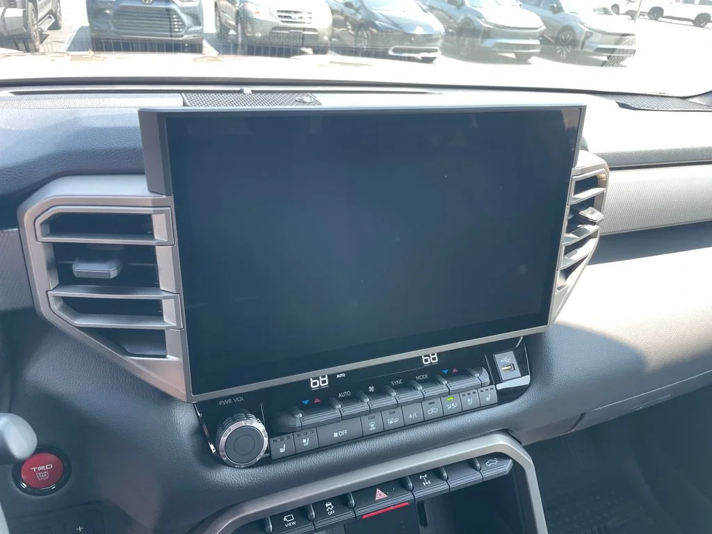 2026 Toyota Tundra Limited - Photo 22
