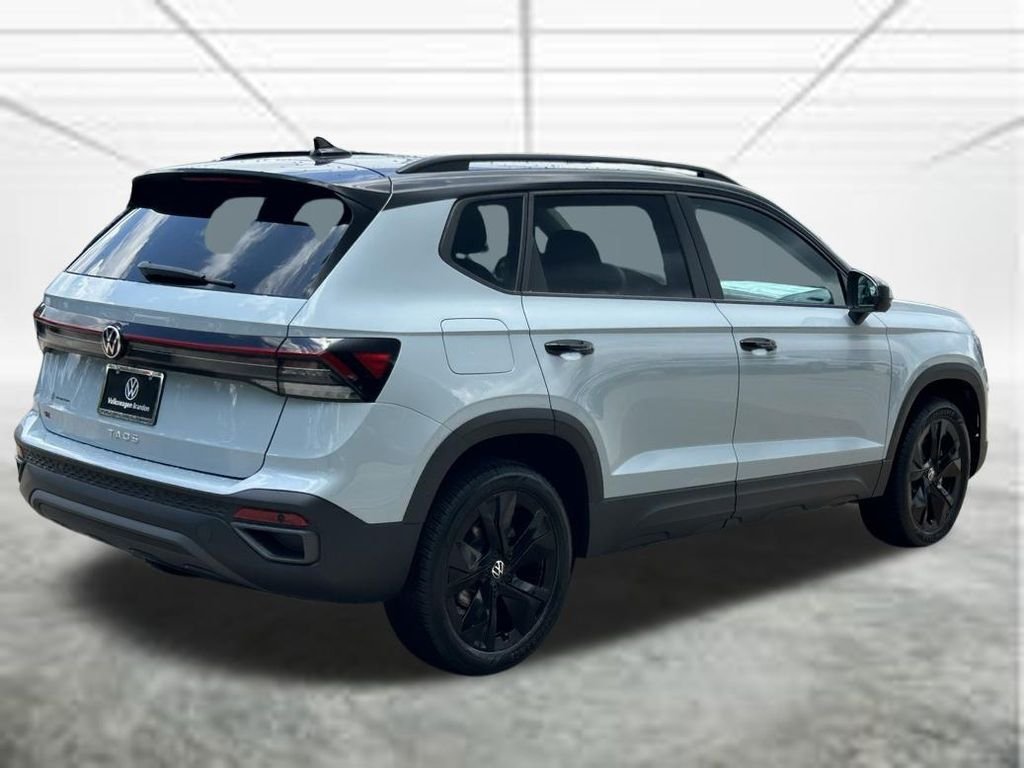 New 2026 Gray Volkswagen 1.5T SE Black image 4