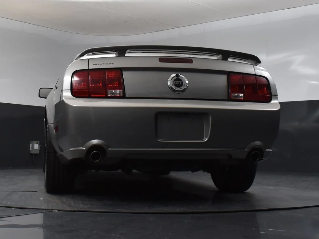 Used 2008 Gray Ford GT Deluxe image 30