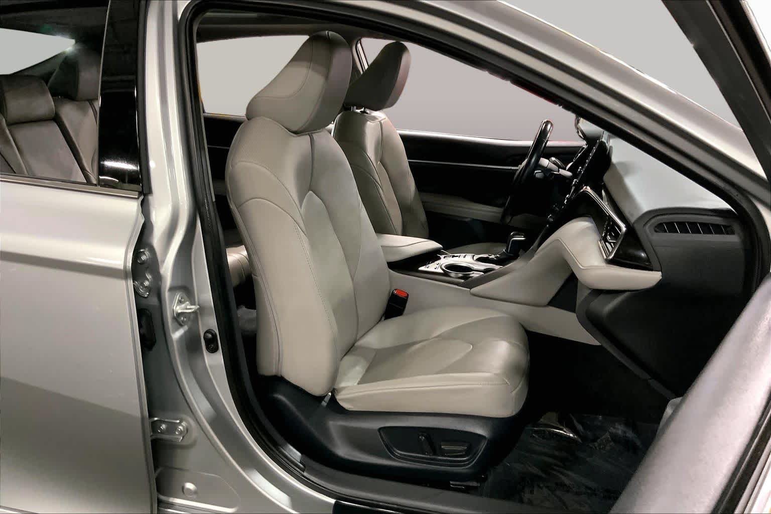 Used 2023 Celestial Silver Metallic Toyota XLE image 9