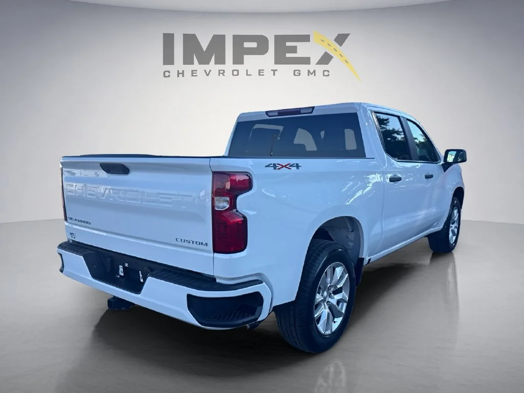 New 2026 White Chevrolet Custom image 5