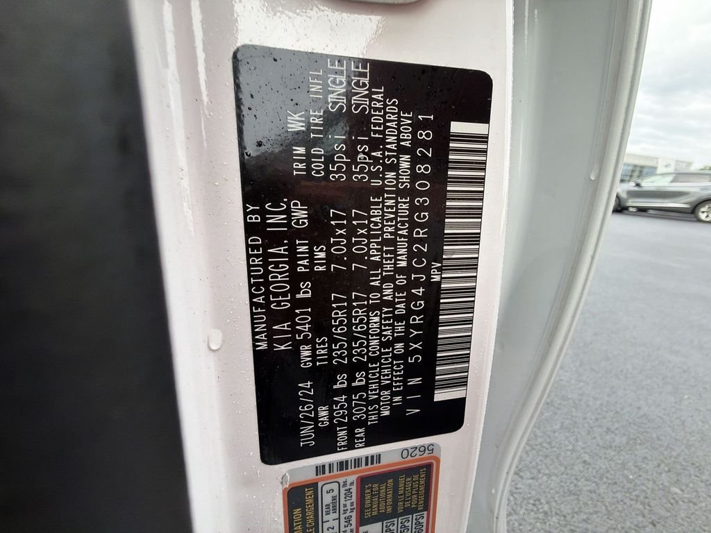 Used 2024 White Kia LX image 19