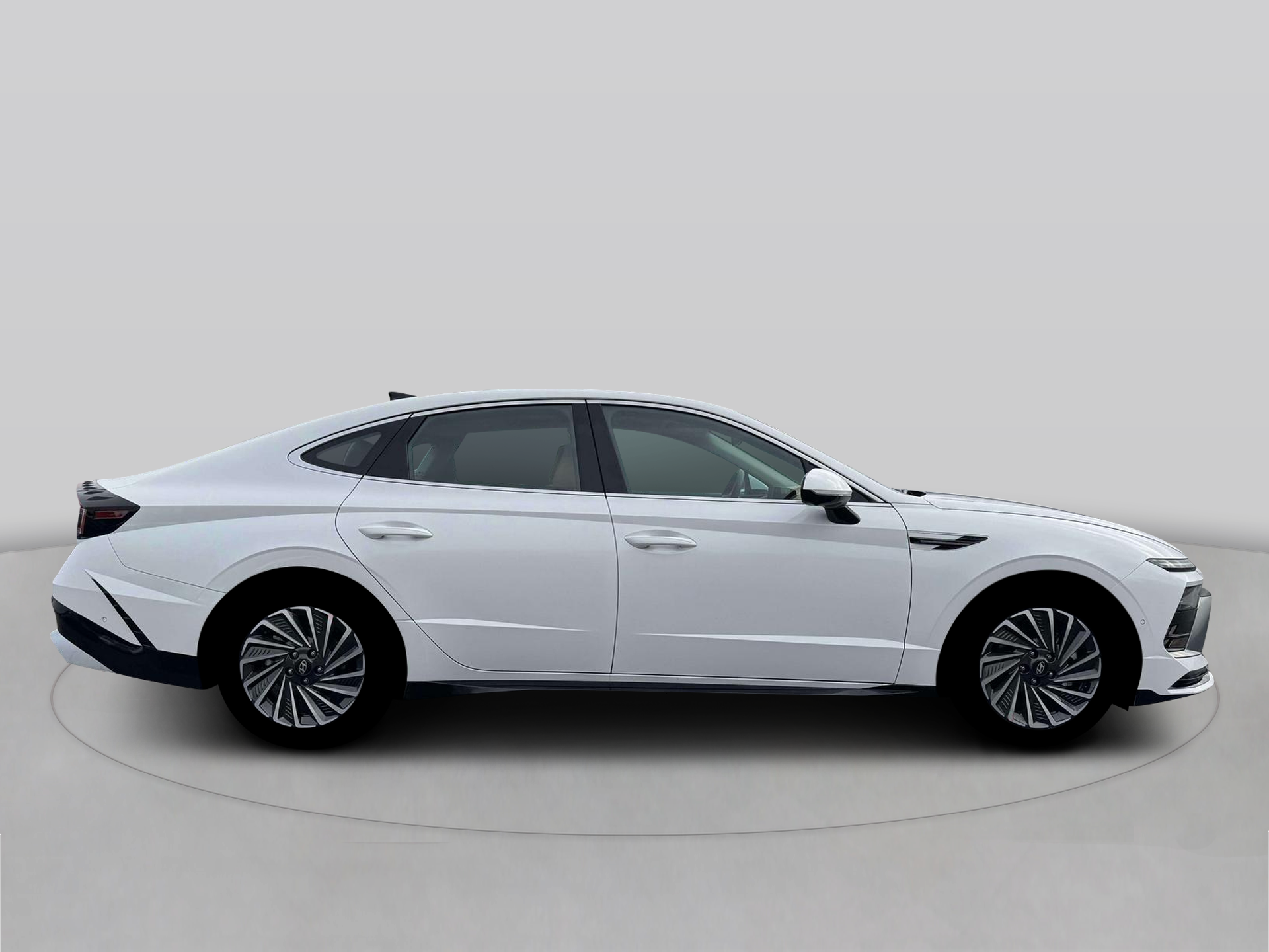 New 2026 White Hyundai Limited image 9
