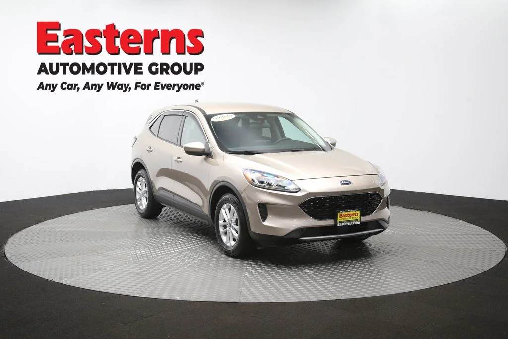 Used 2020 Gold Ford SE image 51
